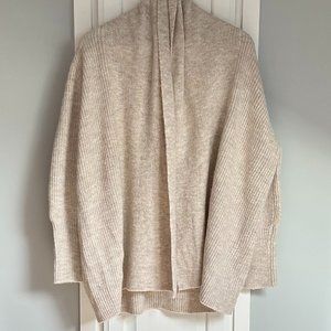 Rachell Parcell || Creamy Ribbed Cardigan